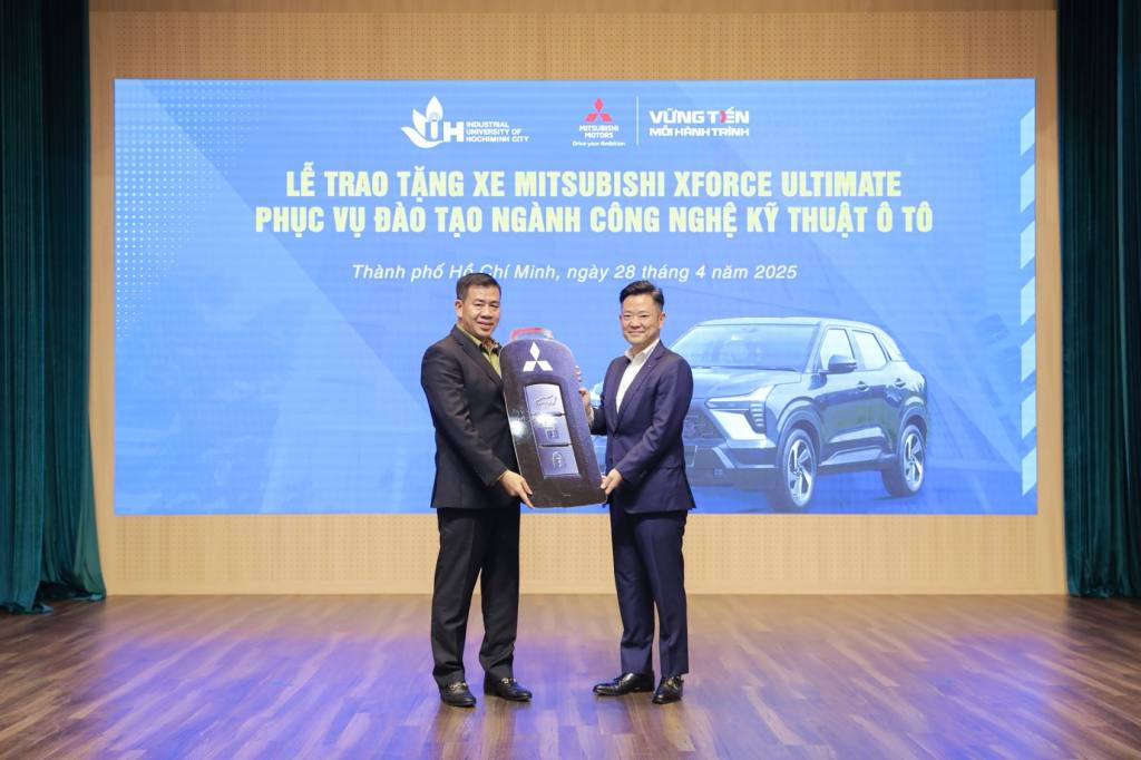 Mitsubishi Việt Nam trao tặng xe ô tô phục vụ đào tạo tại Đại học Công nghiệp TP. HCM